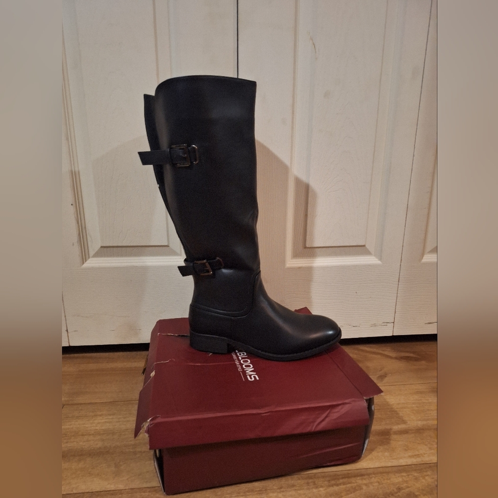 Soda Black Over the Knee Boots